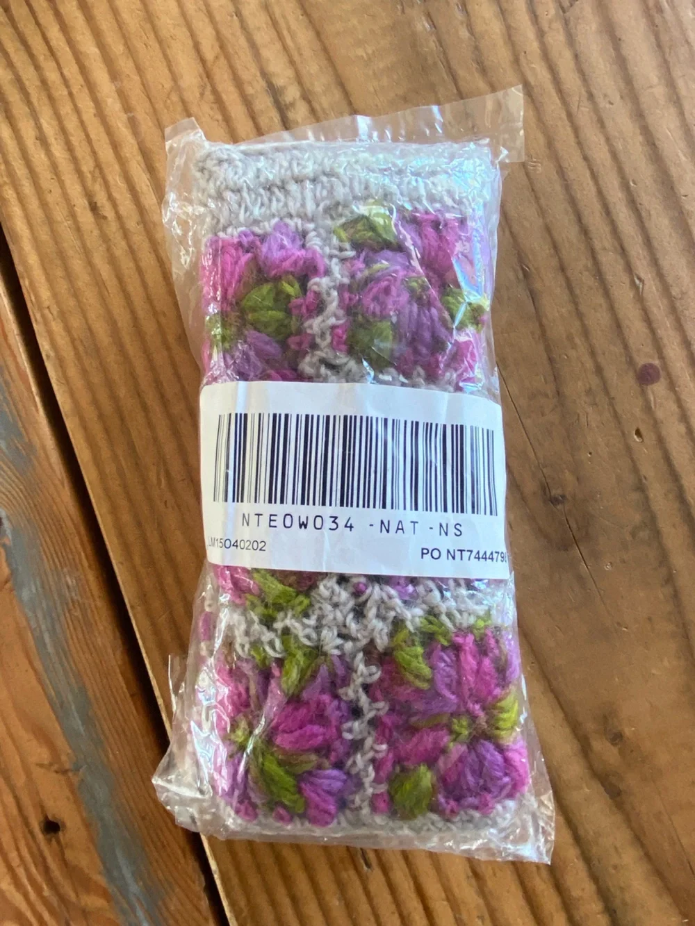 NEW Lost Horizons Nepal Wool fingerless gloves Pink Purple Green Crochet floral